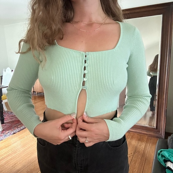 Zara 90s Crop Sweater Blouse - Picture 2 of 3